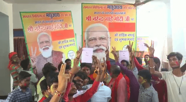 मिथिला के मखाना के नाम से GI टैग मिलने पर दरभंगा के मछुआरों ने एक साथ मनाया होली और दीवाली..