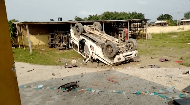 कटिहार में आक्रोशित परिजनों ने थाना पर हमला कर पुलिसकर्मियों के साथ की मारपीट..