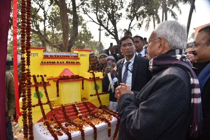 दरभंगा में समाधान यात्रा पर CM नीतीश ...प्रो चंद्रशेखर, मखाना और एम्स पर दिया बड़ा बयान..
