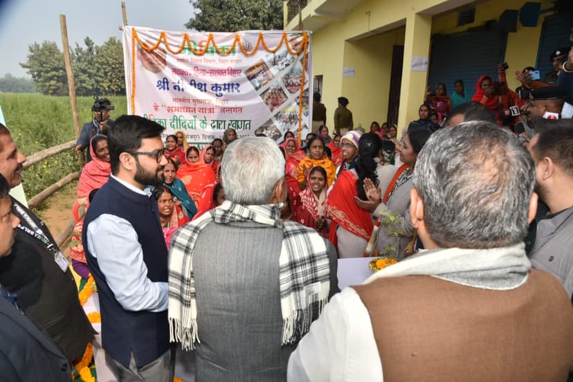 नीतीश -तेजस्वी ने कई योजनाओं का किया निरीक्षण और शुरूआत..दिखे कई रंग..