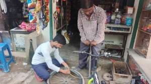 यूपी के अहद अहमद ने कर दिया कमाल, बगैर कोचिंग ज्यूडिशियल मजिस्ट्रेट की परीक्षा पास कर बने जज, परिजन समेत लोगों में खुशी