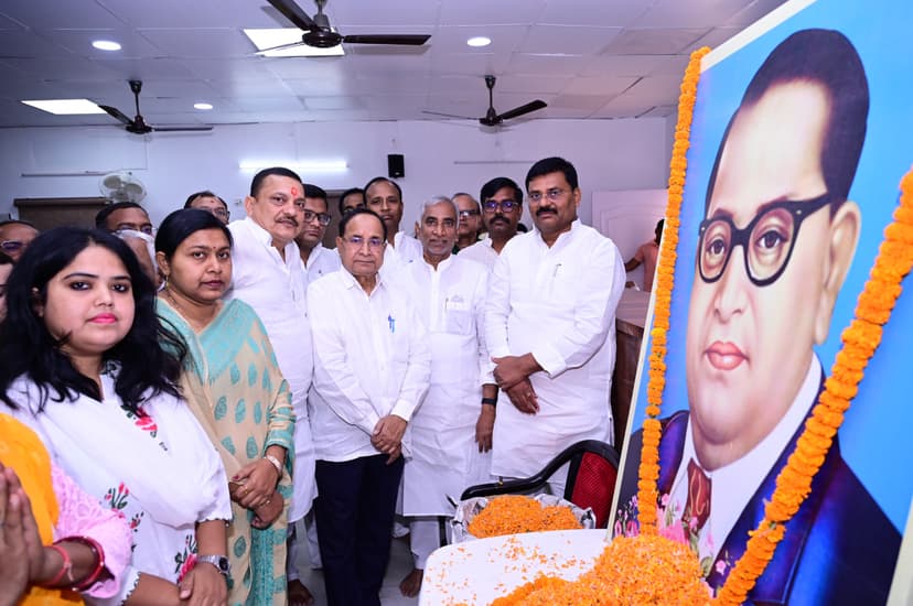 डॉ0 भीमराव अंबेदकर दलित, पिछड़े और वंचित वर्ग के उत्थान के लिए पूरा जीवन संघर्षत रहें- उमेश सिंह कुशवाहा
