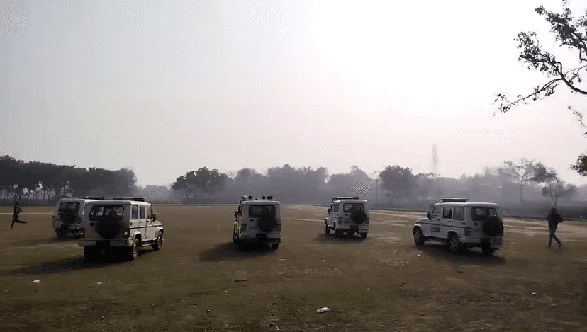 महिला की हत्या के बाद बवाल,पुलिस पर पत्थरबाजी और आगजनी..