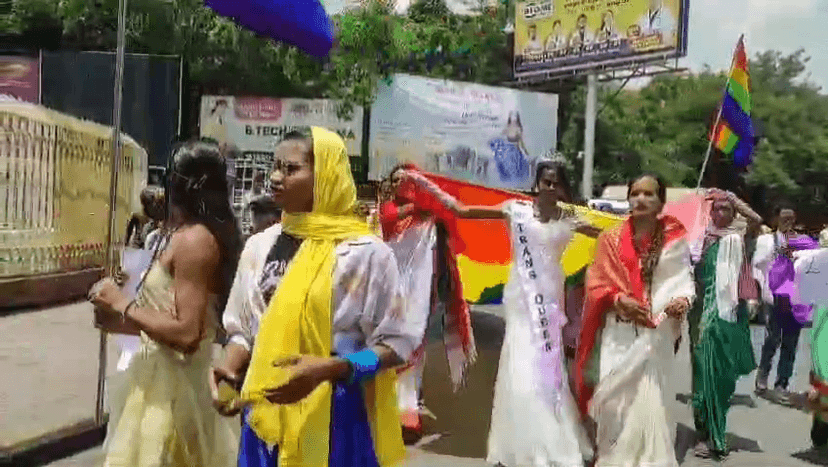जानिये जून में क्यों प्राइड मार्च निकालते हैं किन्नर समाज के लोग