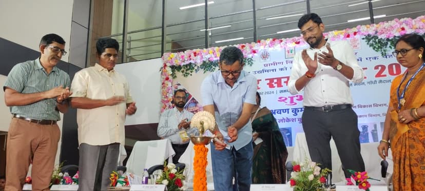 बिहार सरस मेला का शुभारंभ, लगे 130 से अधिक स्टॉल, हस्तशिल्प कलाकृतियों की भी दिखी झलक