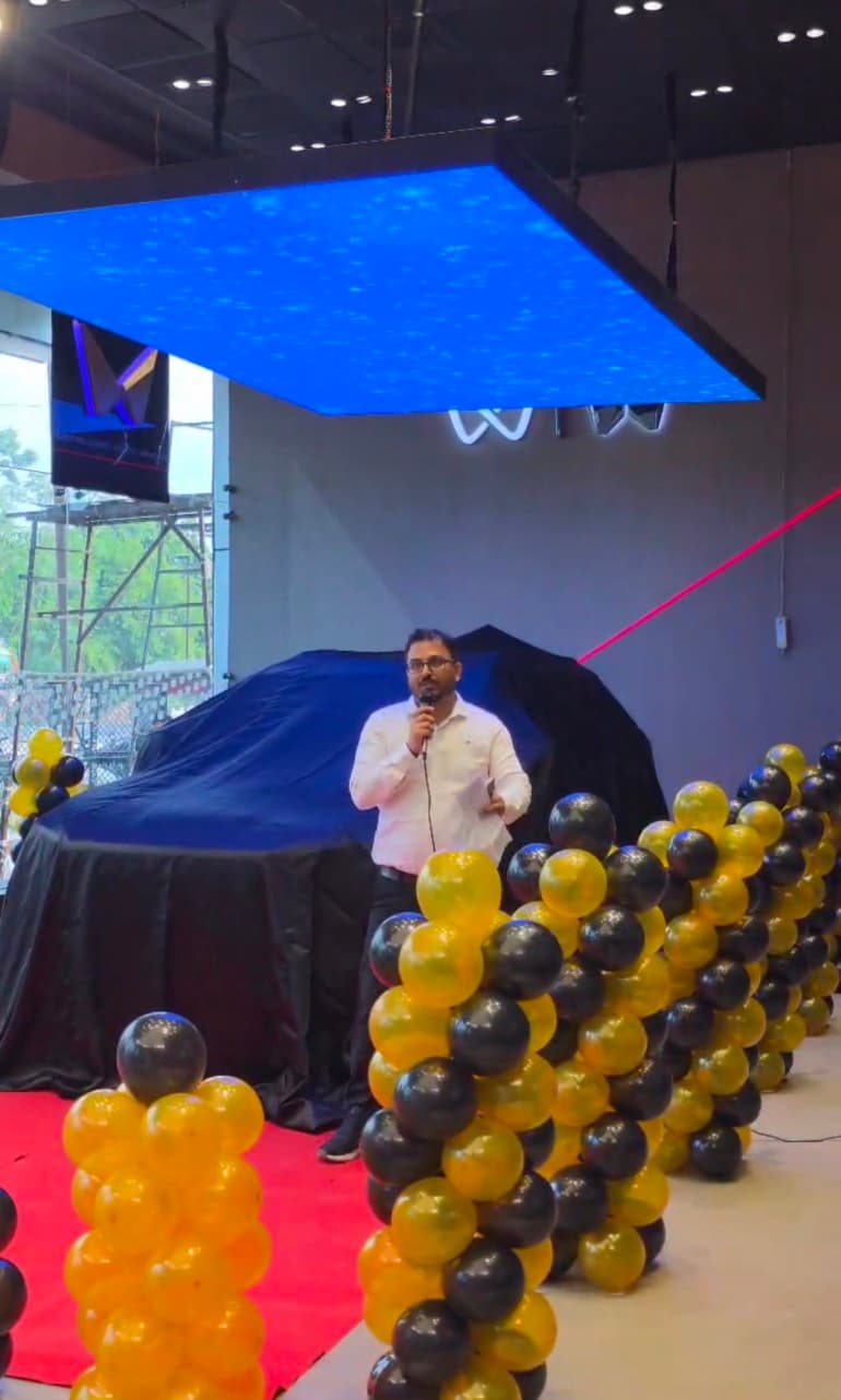पूर्णियां में महिंद्रा XUV 3XO REVX सीरीज का शानदार अनावरण, ₹8.94 लाख से शुरू कीमत