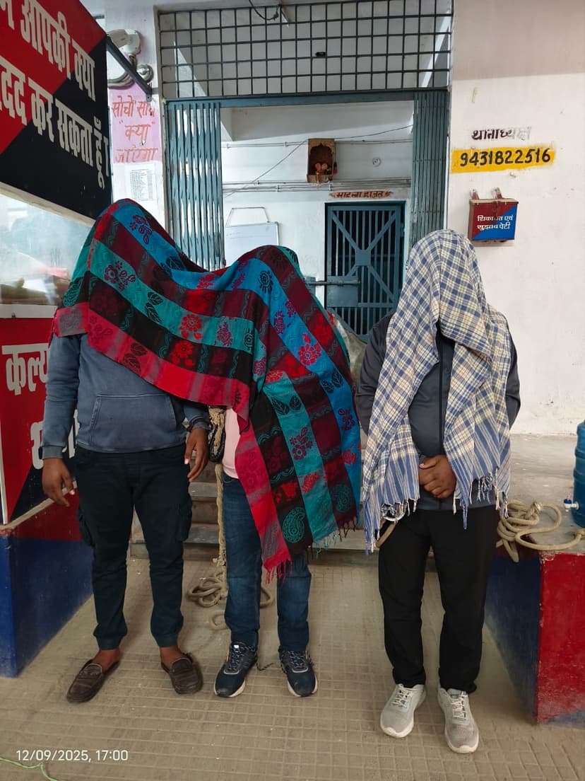 मुक्तापुर में पिछले साल हुए प्रॉपर्टी डीलर व टोटो चालक दोहरा ह’त्याकांड मामले में पिता-पुत्र व शूटर समेत चार गिरफ्तार