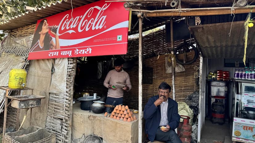 चाय की चुस्की, तिलकुट का स्वाद और आमजन से संवाद, नौबतपुर में ACS डॉ. एस. सिद्धार्थ का फिर दिखा अलग अंदाज