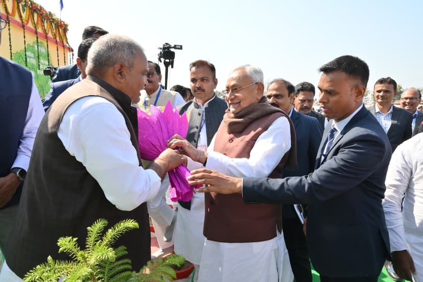 औरंगाबाद में CM नीतीश की प्रगति यात्रा, जिले को दी 554 करोड़ से अधिक की सौगात, 195 योजनाओं का किया उद्घाटन एवं शिलान्यास