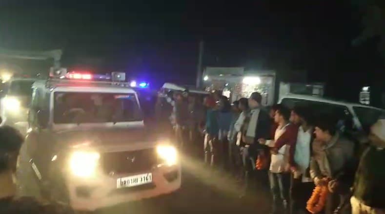 तेजस्वी यादव का सीवान दौरा, कार्यकर्ताओं ने किया भव्य स्वागत