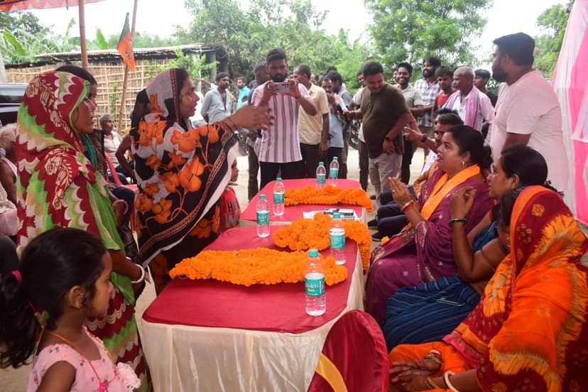 भाजपा जिलामंत्री नूतन गुप्ता ने हरदा में स्वाभिमान सभा को किया संबोधित, कहा- डबल इंजन सरकार समाज के अंतिम व्यक्ति तक पहुंचा रही लाभ