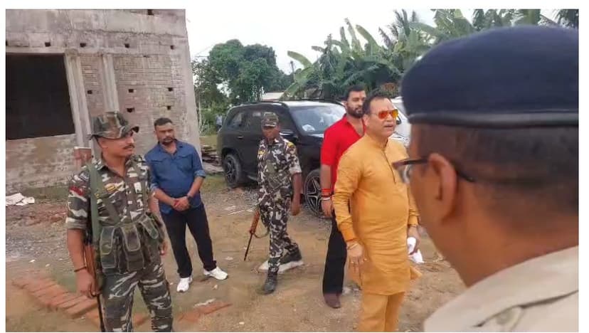 ओमान में बसे NRI दीपक ठाकुर ने CM सम्राट से भेंट कर उनके नीतियों की सराहना की, बिहार में निवेश का किया ऐलान