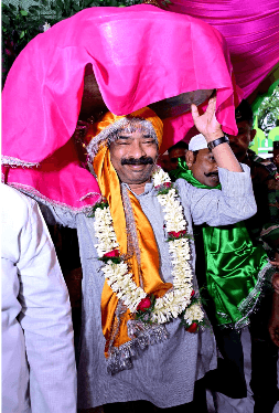 219वें उर्स पर की चादरपोशी,अमन-चैन की मांगी दुआ