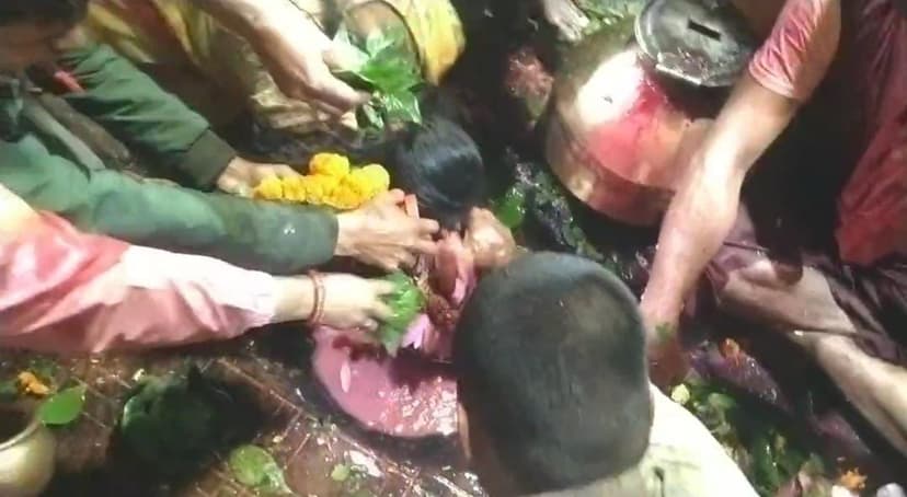 नए साल पर बाबा बासुकीनाथ धाम में उमड़ी भारी भीड़