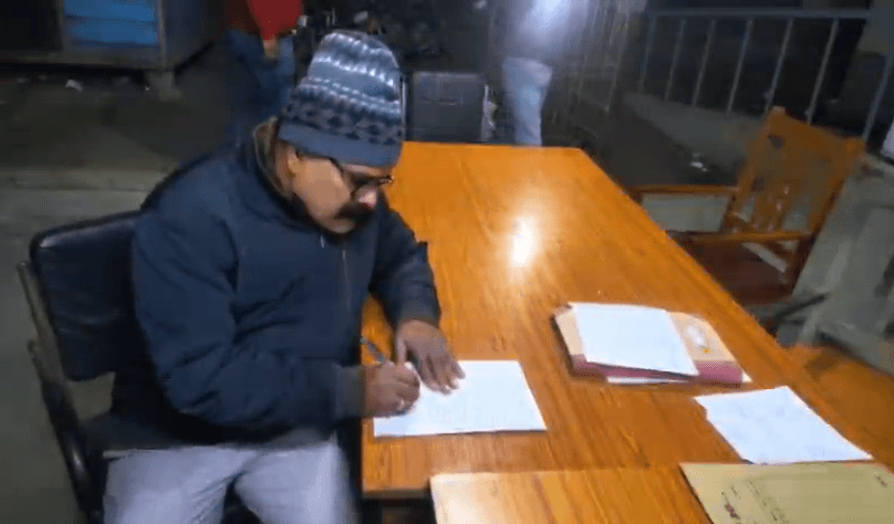 वैशाली में जदयू नेता को दबंगों ने दौड़ा दौड़ाकर की पिटाई, कैमरे में कैद हुई पूरी वारदात, सोशल मीडिया पर वीडियो वायरल, जांच में जुटी पुलिस