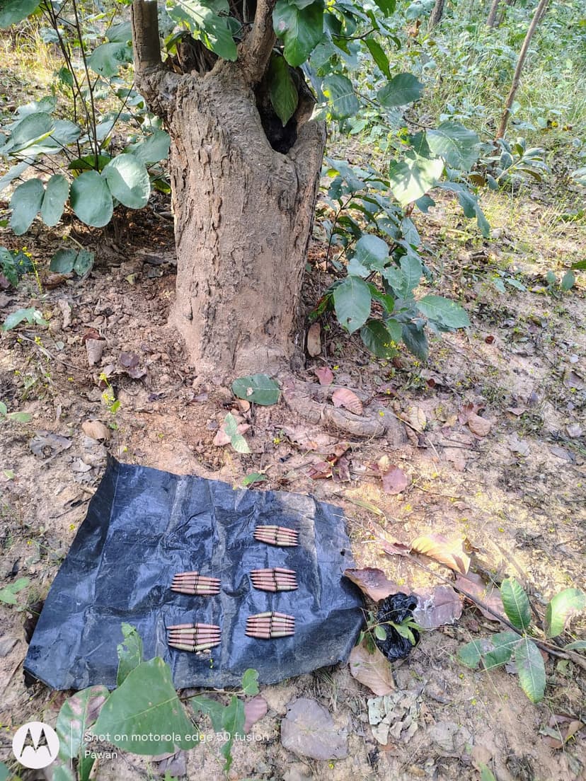 जमुई पुलिस को बड़ी सफलता एके 47 राइफल के साथ 49 जिंदा कारतूस बरामद