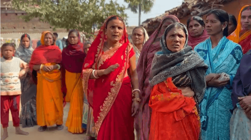 नवादा के गैरबा गांव के सैकड़ों ग्रामीण आज भी झोपड़ी में रहने को मजबूर, ग्रामीणों ने की जांच और कार्रवाई की मांग”
