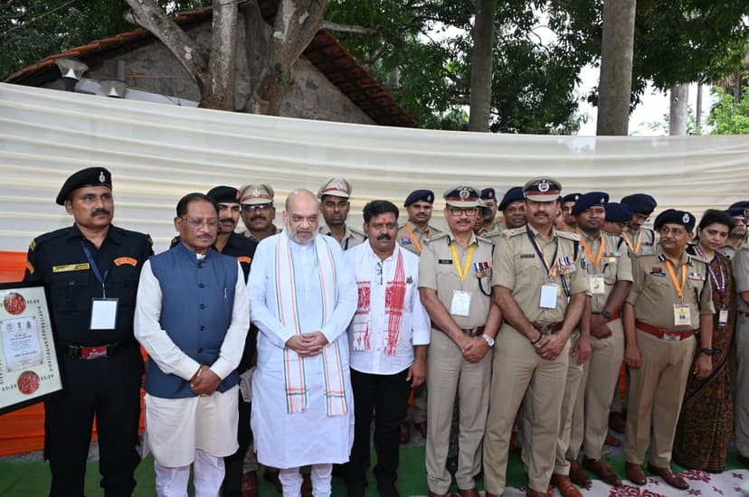 नक्सल उन्मूलन अभियान की देशभर में सराहना