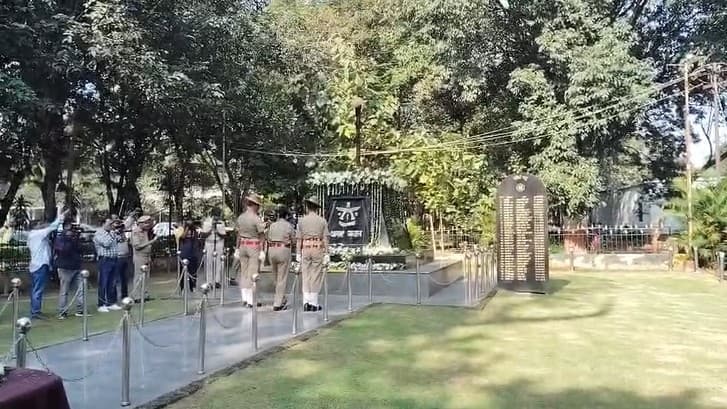 JAP-1 परेड मैदान में पुलिस संस्मरण दिवस का आयोजन, शहीद पुलिसकर्मियों को दी गई श्रद्धांजलि