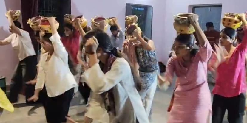 बिहार की समृद्ध लोक संस्कृति को सहेजने और नवयुवतियों को राष्ट्रीय पहचान दिलाने की पहल